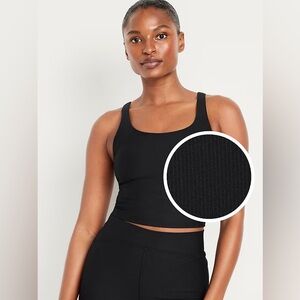 🆕 Old Navy | Light Support PowerSoft Rib Longline Sports Bra in Black Medium